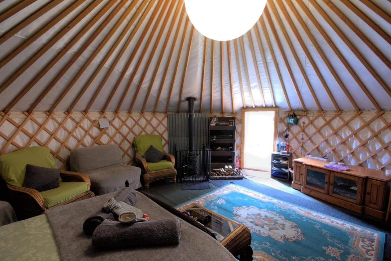 Magical Forest Yurt Sturry ภายนอก รูปภาพ